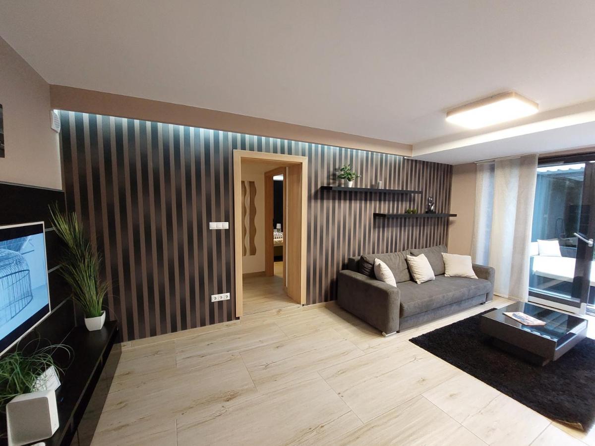 Villapark Pleasure Apartment Balatonfüred Екстериор снимка